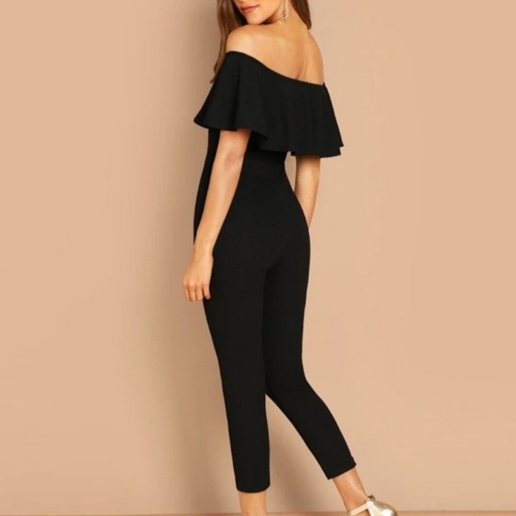 Shein Black Jumpsuit size M (runs small) fits size - Picture 3 of 4